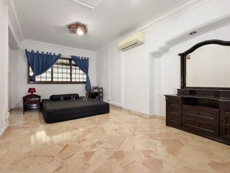 173 Hougang Avenue 1, 173 Hougang Avenue 1, 3 Bedrooms, 1,077 sqft, HDB Flat For Sale, by Anwar Chan, 500126986 - Master Bedroom - PropertyGuru.com.sg