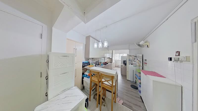 112 Tampines Street 11, 112 Tampines Street 11, 2 Bedrooms, 807 sqft, HDB Flat For Sale, by Kenny Poh, 500127006 - Kitchen - PropertyGuru.com.sg