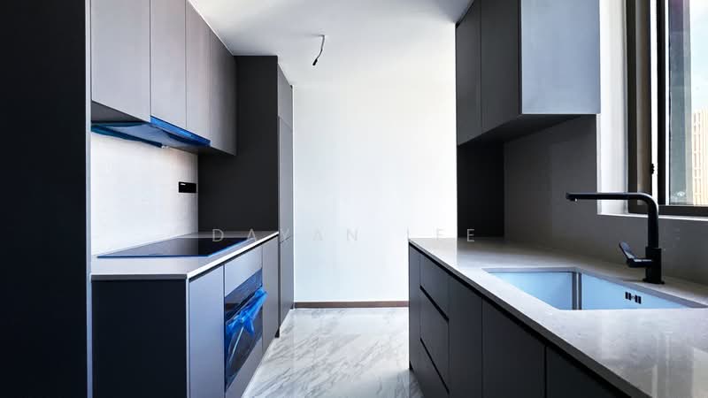 The Landmark, 173 Chin Swee Road, 2 Bedrooms, 753 sqft, Condominium For Sale, by Dayan Lee, 500127017 - Kitchen - PropertyGuru.com.sg