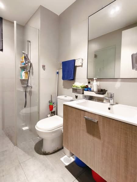 The Amore, 57 Edgedale Plains, 3 Bedrooms, 1,099 sqft, Executive Condominium For Sale, by Joe Yang, 500127018 - Bathroom - PropertyGuru.com.sg