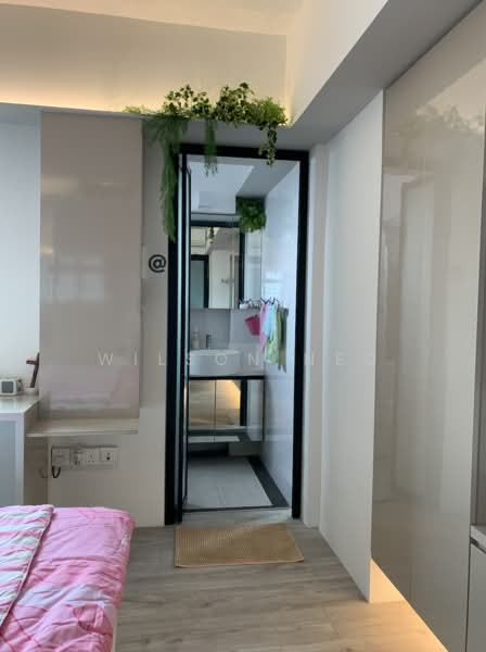 202 Bedok North Street 1, 202 Bedok North Street 1, 2 Bedrooms, 882 sqft, HDB Flat For Rent, by Wilson Neo, 500127023 - Master Bedroom with Attached Bathroom - PropertyGuru.com.sg