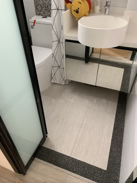 202 Bedok North Street 1, 202 Bedok North Street 1, 2 Bedrooms, 882 sqft, HDB Flat For Rent, by Wilson Neo, 500127023 - Attached Master Bathroom - PropertyGuru.com.sg