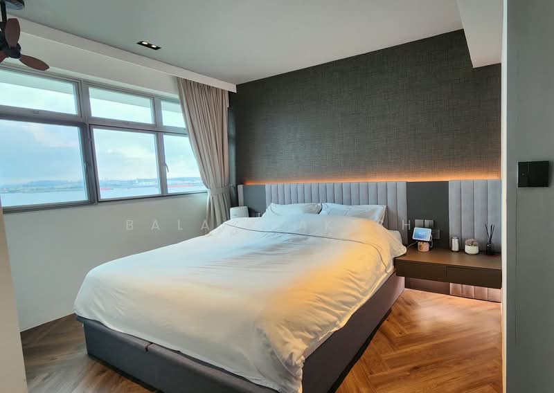 422A Northshore Drive, 422A Northshore Drive, 3 Bedrooms, 1,216 sqft, HDB Flat For Sale, by Bala Prakash, 500127026 - Master Bedroom - PropertyGuru.com.sg