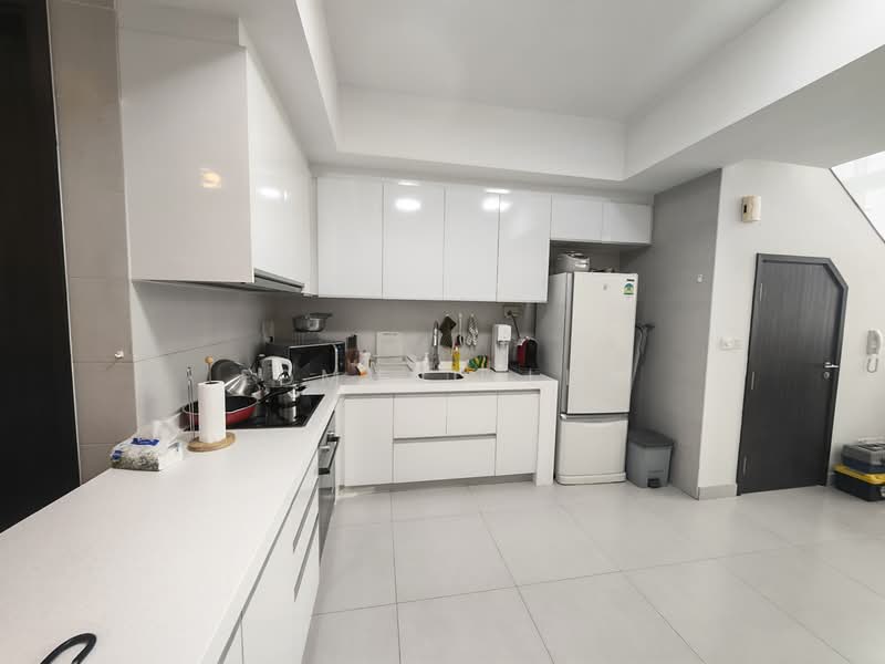 The Rochester Residences, 33 Rochester Drive, 1 Bedroom, 1,023 sqft, Apartment For Rent, by Edmund Lim, 500127038 - Kitchen - PropertyGuru.com.sg