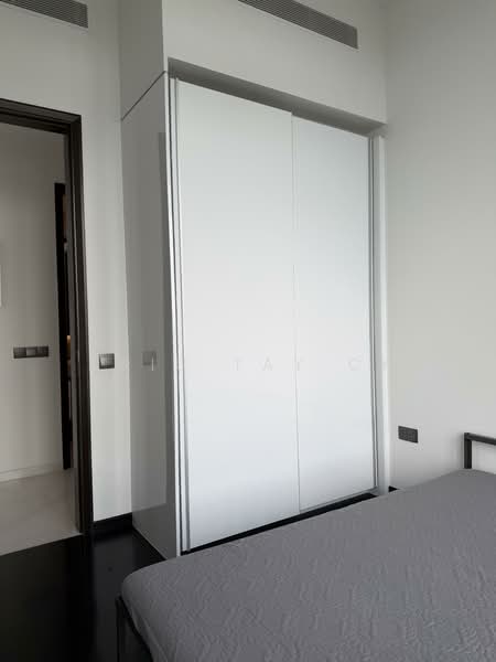 Kallang Riverside, 51 Kampong Bugis, 2 Bedrooms, 1,001 sqft, Condominium For Sale, by Eric Tay CK, 500127039 - Bedroom - PropertyGuru.com.sg