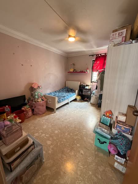 636 Hougang Avenue 8, 636 Hougang Avenue 8, 3 Bedrooms, 904 sqft, HDB Flat For Sale, by Alicia Chan, 500127042 - Bedroom - PropertyGuru.com.sg
