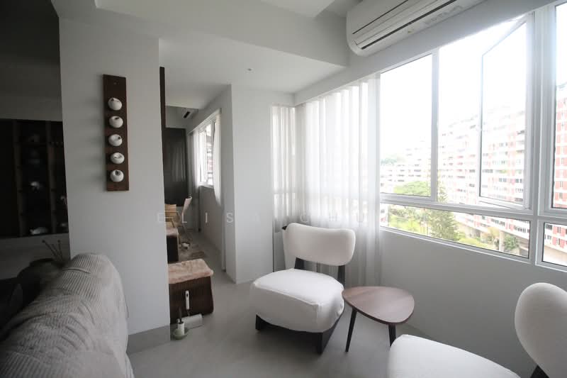 Pandan Valley, 2 Pandan Valley, 3 Bedrooms, 3,498 sqft, Condominium For Rent, by Elisa Chua, 500127048 - Living Room - PropertyGuru.com.sg