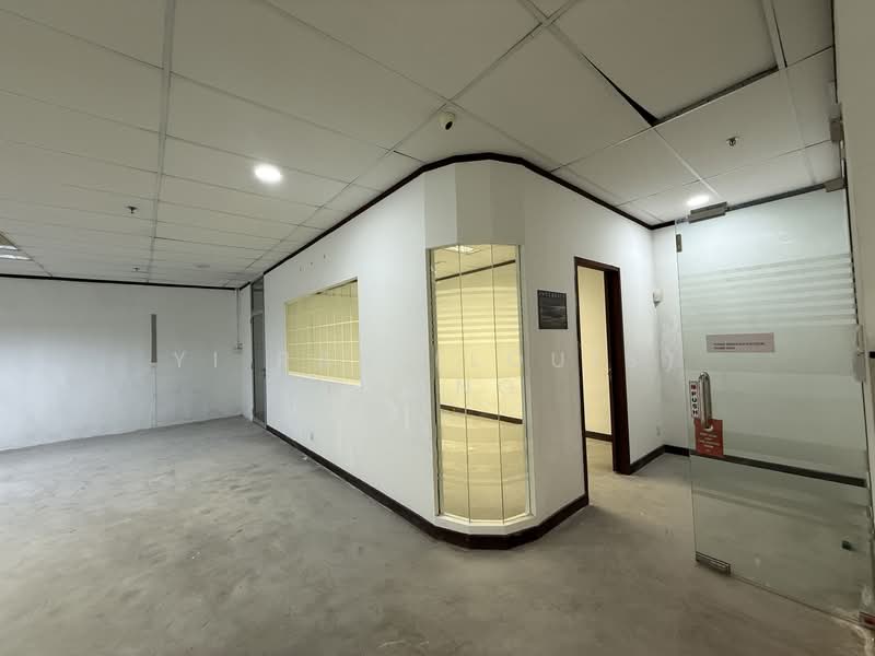 Ubi Techpark, 10 Ubi Crescent, 1,100 sqft, Light Industrial (B1) For Rent, by Yi Ran (Louis) Zhang, 500127055 - Interior - CommercialGuru.com.sg
