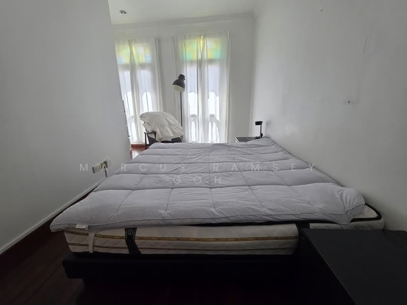 Blair road Conservation inter terrace landed for sale, Blair Road, 9 Bedrooms, 5,197 sqft, Terraced House For Sale, by Marcus Ramsey Goh, 500127056 - Bedroom - PropertyGuru.com.sg
