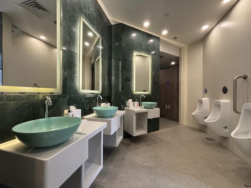 Hub Synergy Point, 70 Anson Road, Chinatown / Tanjong Pagar, 7,233 sqft, Office For Rent, by Sunny Koh, 500127071 - Bathroom - CommercialGuru.com.sg