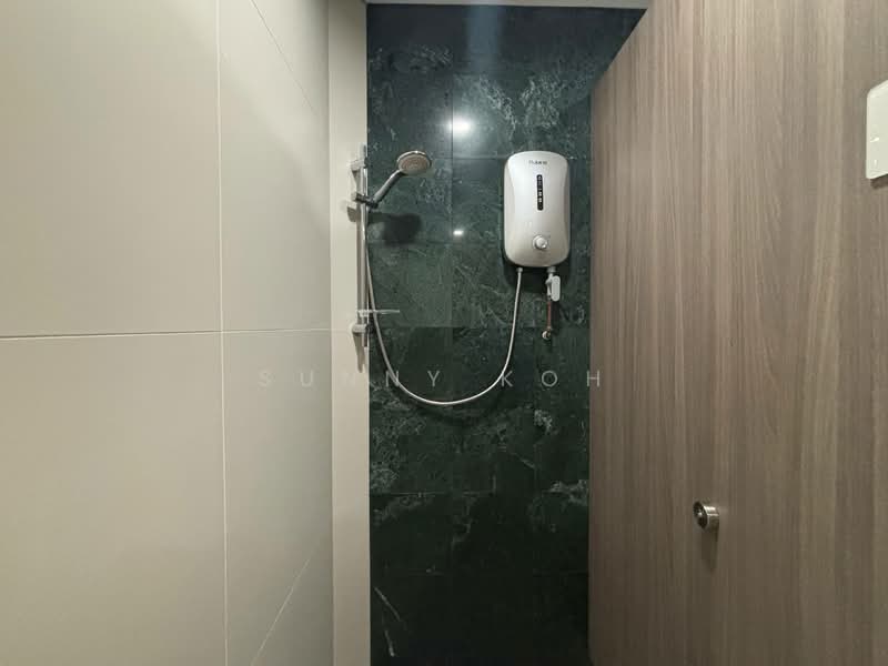 Hub Synergy Point, 70 Anson Road, Chinatown / Tanjong Pagar, 7,233 sqft, Office For Rent, by Sunny Koh, 500127071 - Bathroom - CommercialGuru.com.sg
