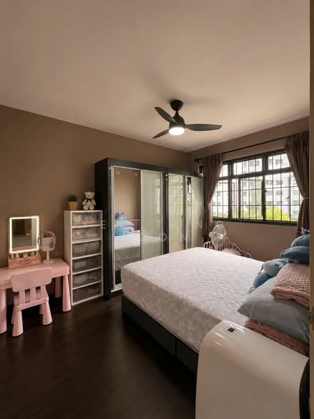 547D Segar Road, 547D Segar Road, 2 Bedrooms, 721 sqft, HDB Flat For Sale, by Yeo Tong Boon, 500127081 - Bedroom - PropertyGuru.com.sg