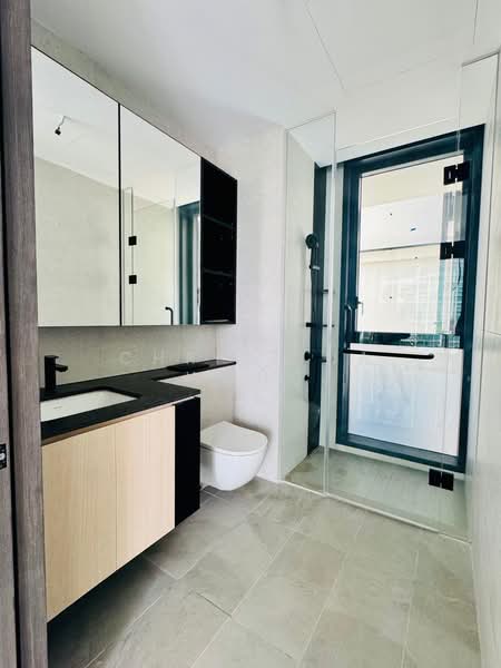 Jervois Mansion, 10 Jervois Close, 3 Bedrooms, 1,475 sqft, Condominium For Rent, by Christina Wong, 500127088 - Bathroom - PropertyGuru.com.sg