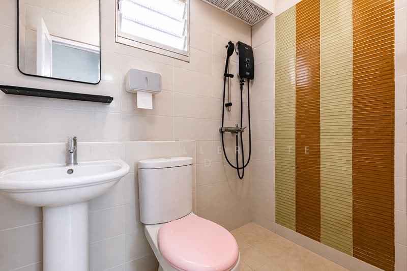 431B Yishun Avenue 1, 431B Yishun Avenue 1, 2 Bedrooms, 721 sqft, HDB Flat For Sale, by PROPSELLER PTE. LTD., 500127102 - Bathroom - PropertyGuru.com.sg