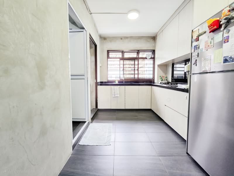 353 Kang Ching Road, 353 Kang Ching Road, 3 Bedrooms, 1,087 sqft, HDB Flat For Sale, by Lua Shi Ying, 500127109 - Kitchen - PropertyGuru.com.sg