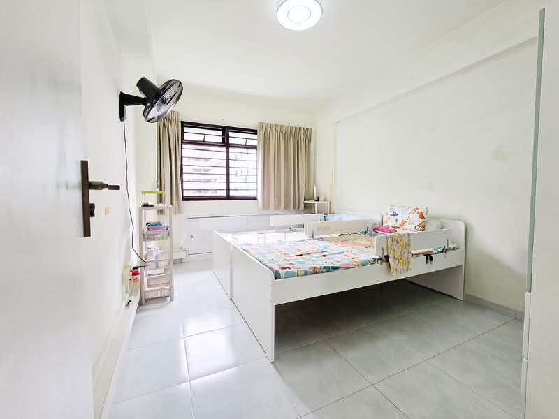 353 Kang Ching Road, 353 Kang Ching Road, 3 Bedrooms, 1,087 sqft, HDB Flat For Sale, by Lua Shi Ying, 500127109 - Bedroom - PropertyGuru.com.sg