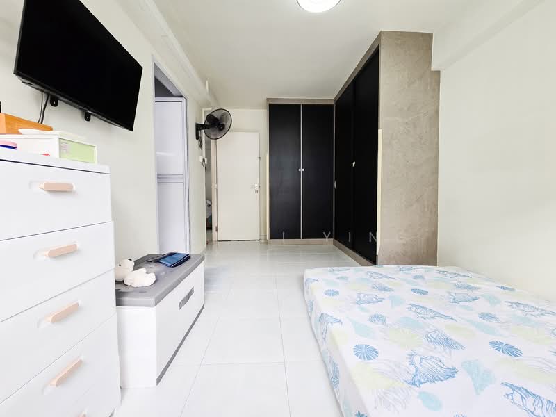 353 Kang Ching Road, 353 Kang Ching Road, 3 Bedrooms, 1,087 sqft, HDB Flat For Sale, by Lua Shi Ying, 500127109 - Bedroom - PropertyGuru.com.sg
