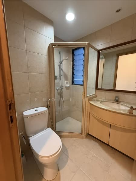 Dunman View, 102 Haig Road, 3 Bedrooms, 1,216 sqft, Condominium For Rent, by Jerome Foo, 500127111 - Bathroom - PropertyGuru.com.sg