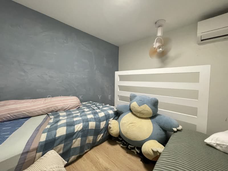 Bluwaters 2, 205 Jalan Loyang Besar, 4 Bedrooms, 1,496 sqft, Condominium For Sale, by Quek Yee Yong, 500127113 - Bedroom - PropertyGuru.com.sg