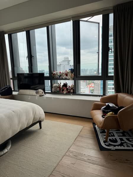 OUE Twin Peaks, 33 Leonie Hill Road, 3 Bedrooms, 1,604 sqft, Condominium For Sale, by Jeremy Lim, 500127140 - Bedroom - PropertyGuru.com.sg