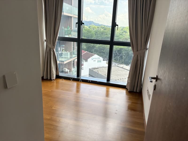 Fourth Avenue Residences, 8 Fourth Avenue, 3 Bedrooms, 915 sqft, Condominium For Rent, by Roxane Lee, 500127147 - View - PropertyGuru.com.sg