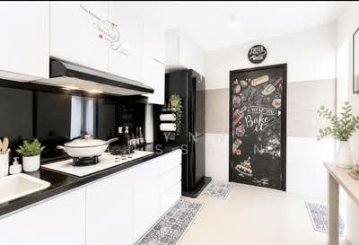 For Sale - 121D Canberra Street