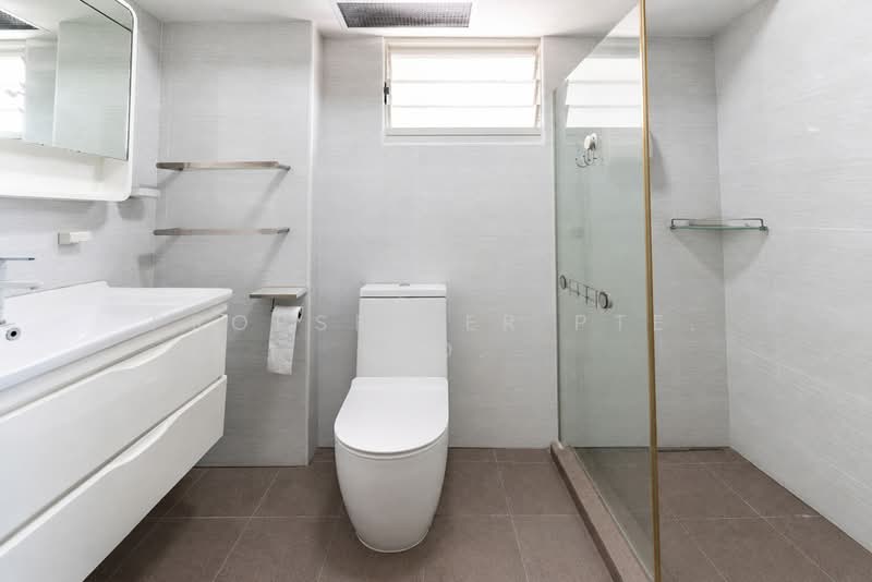 296 Punggol Central, 296 Punggol Central, 3 Bedrooms, 1,184 sqft, HDB Flat For Sale, by PROPSELLER PTE. LTD., 500127158 - Bathroom - PropertyGuru.com.sg