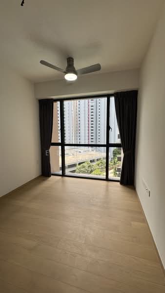 Piccadilly Grand, Northumberland Road, 2 Bedrooms, 646 sqft, Condominium For Rent, by Edmund Tan, 500127164 - Master Bedroom - PropertyGuru.com.sg