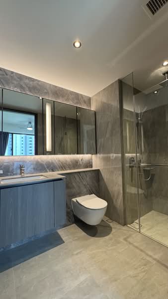 Piccadilly Grand, Northumberland Road, 2 Bedrooms, 646 sqft, Condominium For Rent, by Edmund Tan, 500127164 - Master Ensuite - PropertyGuru.com.sg
