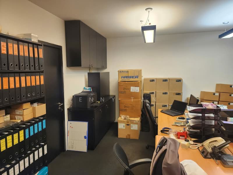 Vertex, 33 Ubi Avenue 3, 1,421 sqft, Light Industrial (B1) For Sale, by Lenny Tan, 500127166 - Interior - CommercialGuru.com.sg
