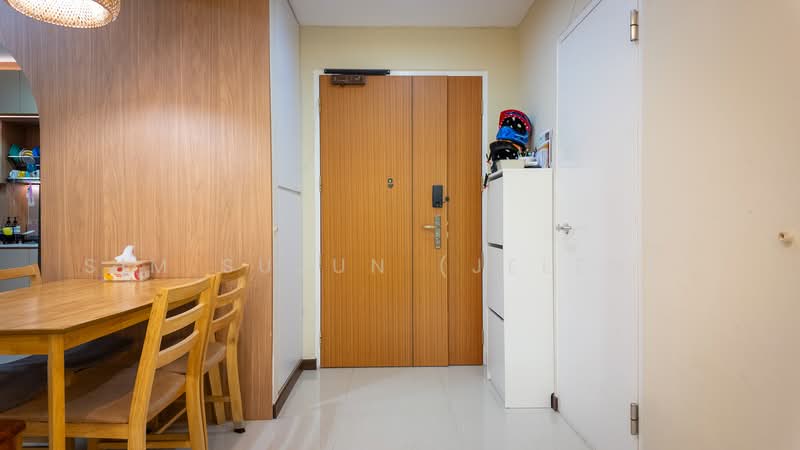 608B Tampines North Drive 1, 608B Tampines North Drive 1, 3 Bedrooms, 1,001 sqft, HDB Flat For Sale, by Sim Sujun (Jelene), 500127169 - Entrance - PropertyGuru.com.sg