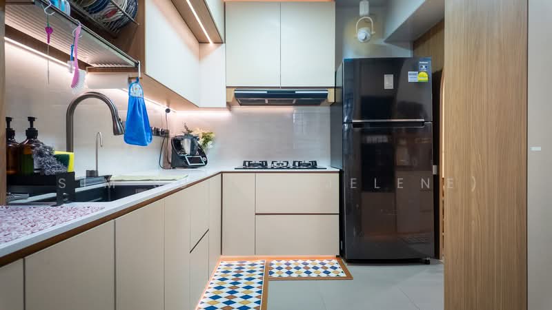 608B Tampines North Drive 1, 608B Tampines North Drive 1, 3 Bedrooms, 1,001 sqft, HDB Flat For Sale, by Sim Sujun (Jelene), 500127169 - Kitchen - PropertyGuru.com.sg