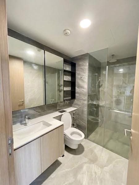 Whistler Grand, 107 West Coast Vale, Buona Vista / West Coast / Clementi New Town, 2 Bedrooms, 614 sqft, Condominium For Sale, by Melvin Fang, 500127170 - Bathroom - PropertyGuru.com.sg