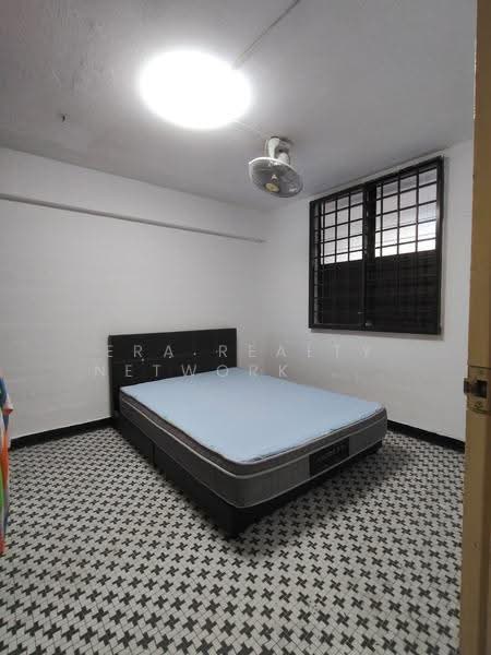 111 Lorong 1 Toa Payoh, 111 Lorong 1 Toa Payoh, Balestier / Toa Payoh, Room Rental, 150 sqft, HDB Flat For Rent, by KEN, 500127175 - Bedroom - PropertyGuru.com.sg