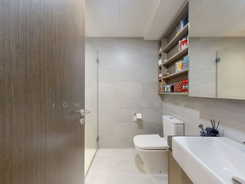 Grandeur Park Residences, 3 Bedok South Avenue 3, 2 Bedrooms, 667 sqft, Condominium For Sale, by Johanna Chow, 500127182 - Bathroom - PropertyGuru.com.sg