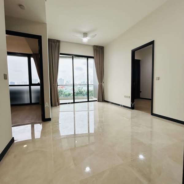 Perfect Ten, 323 Bukit Timah Road, 2 Bedrooms, 764 sqft, Condominium For Sale, by Alvin Tay, 500127185 - Living Room - PropertyGuru.com.sg