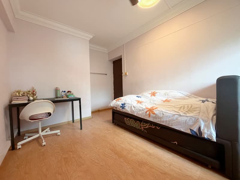 325B Sengkang East Way, 325B Sengkang East Way, 3 Bedrooms, 968 sqft, HDB Flat For Sale, by Lynn Lim, 500127190 - Bedroom - PropertyGuru.com.sg