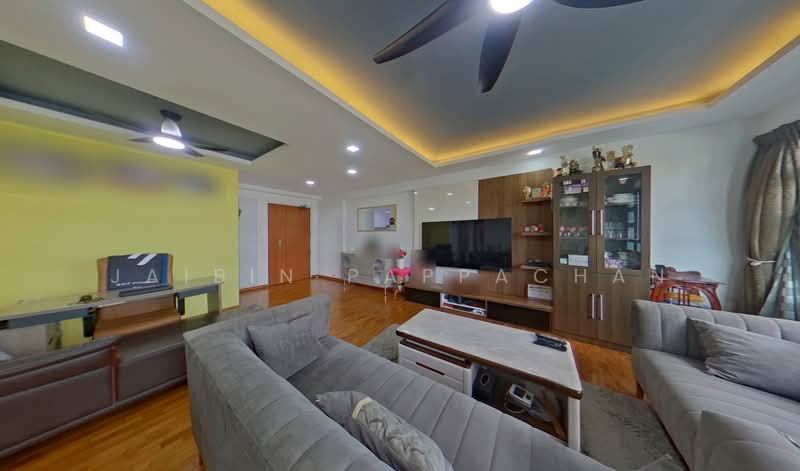 550B Segar Road, 550B Segar Road, 3 Bedrooms, 1,216 sqft, HDB Flat For Sale, by Jaibin Pappachan, 500127197 - Living Room - PropertyGuru.com.sg