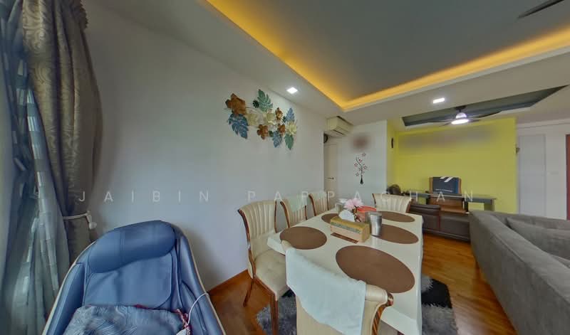 550B Segar Road, 550B Segar Road, 3 Bedrooms, 1,216 sqft, HDB Flat For Sale, by Jaibin Pappachan, 500127197 - Dining Room - PropertyGuru.com.sg