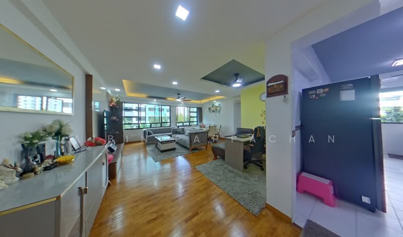 550B Segar Road, 550B Segar Road, 3 Bedrooms, 1,216 sqft, HDB Flat For Sale, by Jaibin Pappachan, 500127197 - Living Room - PropertyGuru.com.sg
