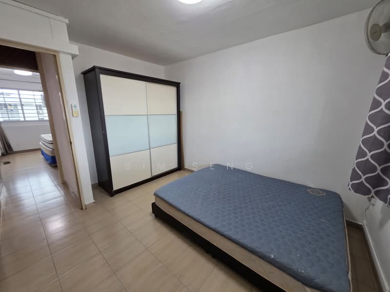 627 Hougang Avenue 8, 627 Hougang Avenue 8, 3 Bedrooms, 904 sqft, HDB Flat For Rent, by Sim Seng, 500127200 - Bedroom - PropertyGuru.com.sg
