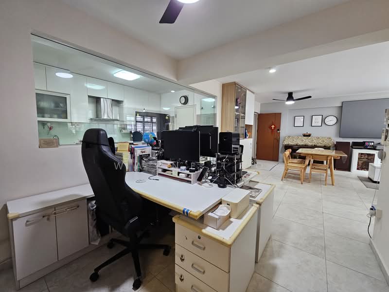 121A Canberra Street, 121A Canberra Street, 3 Bedrooms, 1,216 sqft, HDB Flat For Sale, by Wayne Teo, 500127208 - Study - PropertyGuru.com.sg