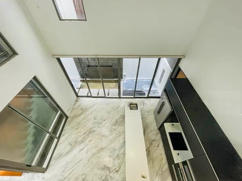 Modern Design Bungalow Cluny Botanic Garden, Cluny Botanic Gardens, 5 Bedrooms, 7,400 sqft, Detached House For Rent, by CHEN ., 500127209 - Kitchen - PropertyGuru.com.sg