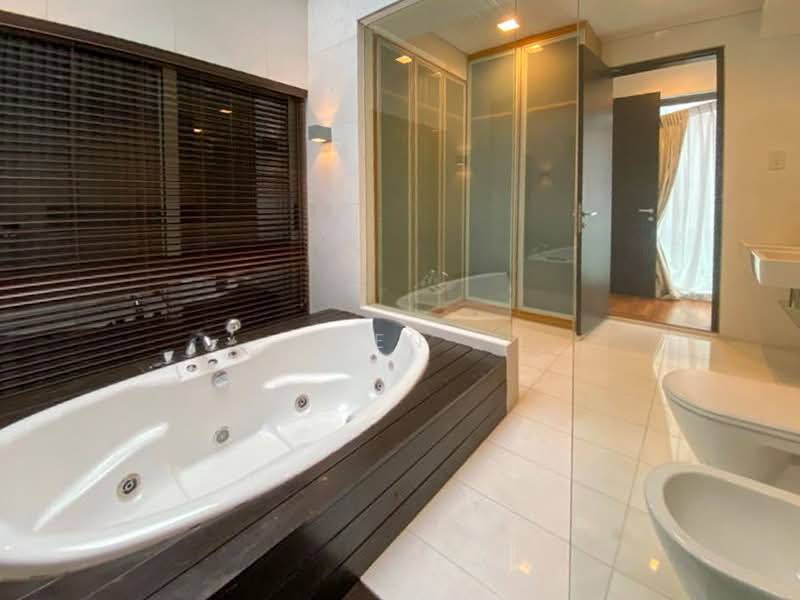 Modern Design Bungalow Cluny Botanic Garden, Cluny Botanic Gardens, 5 Bedrooms, 7,400 sqft, Detached House For Rent, by CHEN ., 500127209 - Bathroom - PropertyGuru.com.sg