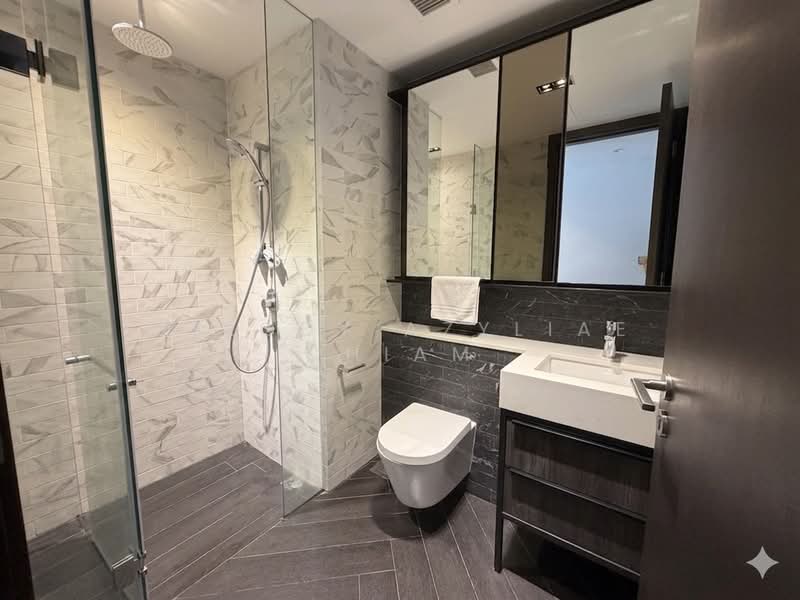Mayfair Modern, 2 Rifle Range Road, 2 Bedrooms, 700 sqft, Condominium For Rent, by Melody Azyliae Chiam, 500127220 - Bathroom - PropertyGuru.com.sg