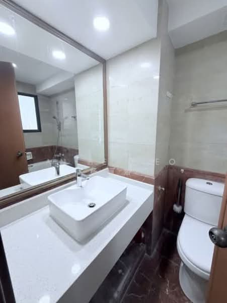 Regentville, 6 Hougang Street 92, 3 Bedrooms, 1,152 sqft, Condominium For Rent, by Anthea Yeo 杨丽娇, 500127236 - Bathroom - PropertyGuru.com.sg
