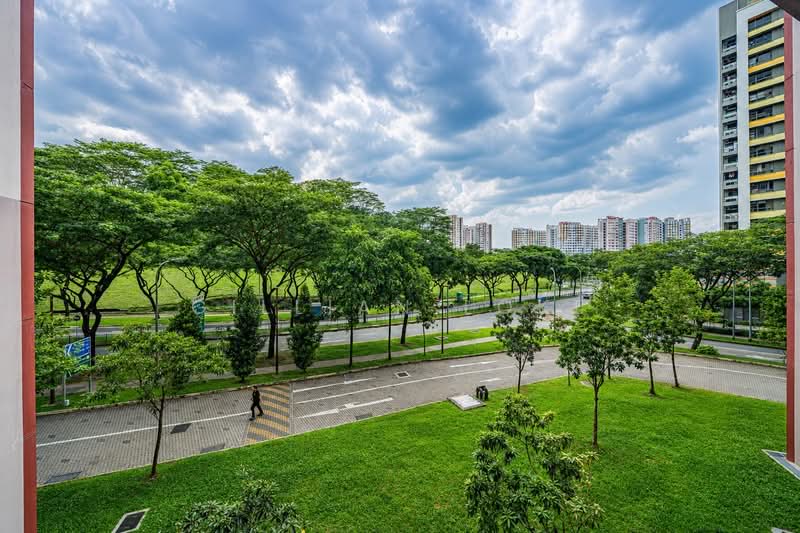 467C Bukit Batok West Avenue 9, 467C Bukit Batok West Avenue 9, 1 Bedroom, 409 sqft, HDB Flat For Sale, by Gillian Loke, 500127251 - Exterior - PropertyGuru.com.sg