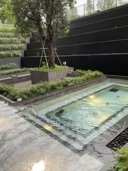 Leedon Green, 32 Leedon Heights, 2 Bedrooms, 667 sqft, Condominium For Sale, by Holly Yan, 500127274 - Garden - PropertyGuru.com.sg