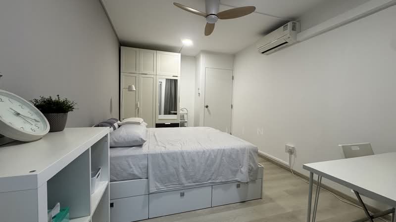 159 Bedok South Avenue 3, 159 Bedok South Avenue 3, 2 Bedrooms, 800 sqft, HDB Flat For Rent, by Avery Lin, 500127278 - Bedroom - PropertyGuru.com.sg