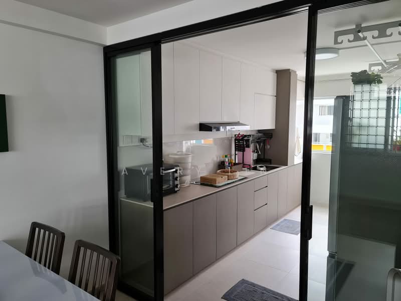 159 Bedok South Avenue 3, 159 Bedok South Avenue 3, 2 Bedrooms, 800 sqft, HDB Flat For Rent, by Avery Lin, 500127278 - Kitchen - PropertyGuru.com.sg